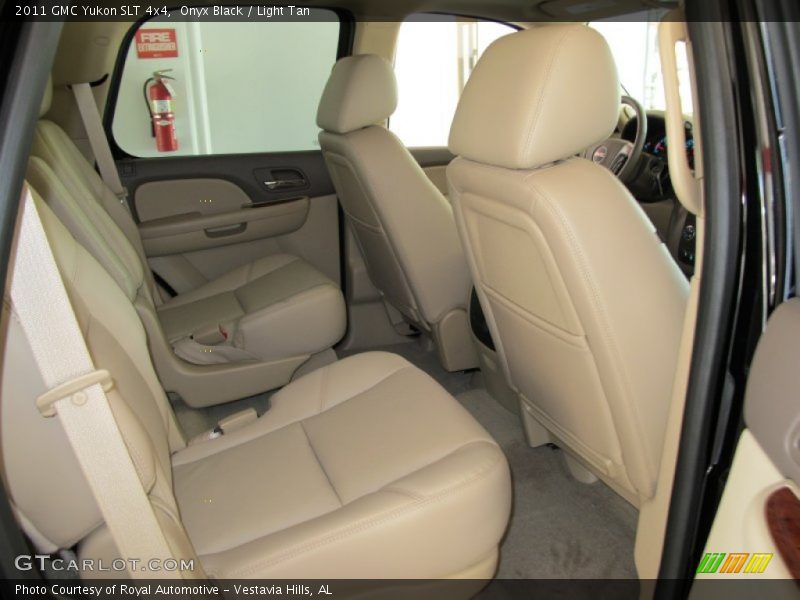 Onyx Black / Light Tan 2011 GMC Yukon SLT 4x4