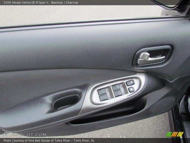 Blackout / Charcoal 2006 Nissan Sentra SE-R Spec V