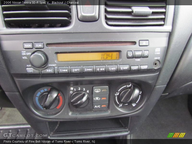 Blackout / Charcoal 2006 Nissan Sentra SE-R Spec V