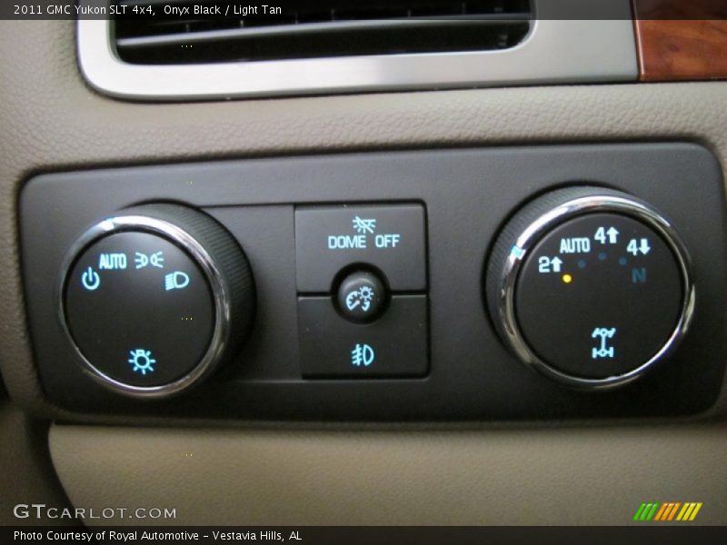 Onyx Black / Light Tan 2011 GMC Yukon SLT 4x4