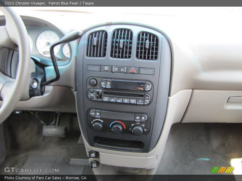 Audio System of 2001 Voyager 
