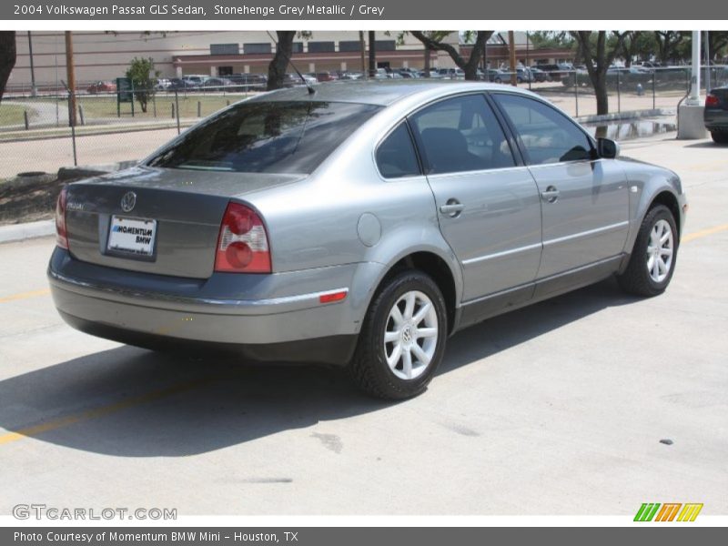 Stonehenge Grey Metallic / Grey 2004 Volkswagen Passat GLS Sedan