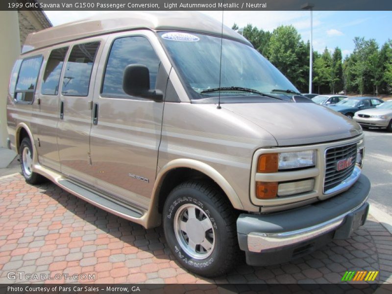 Front 3/4 View of 1999 Savana Van G1500 Passenger Conversion