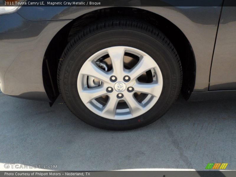 Magnetic Gray Metallic / Bisque 2011 Toyota Camry LE