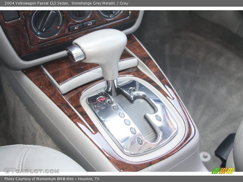 Stonehenge Grey Metallic / Grey 2004 Volkswagen Passat GLS Sedan