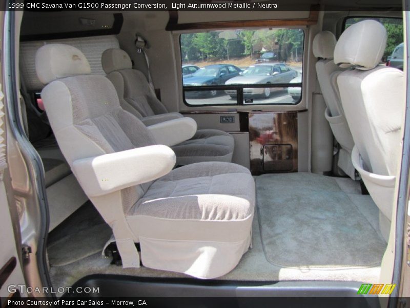  1999 Savana Van G1500 Passenger Conversion Neutral Interior