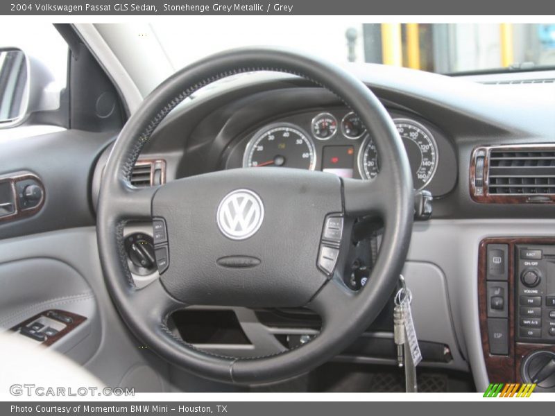 Stonehenge Grey Metallic / Grey 2004 Volkswagen Passat GLS Sedan