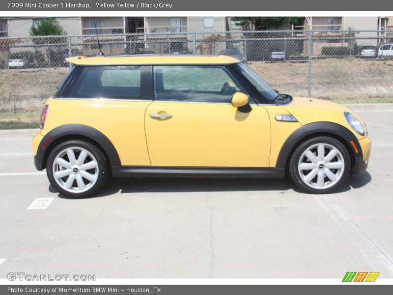 Mellow Yellow / Black/Grey 2009 Mini Cooper S Hardtop