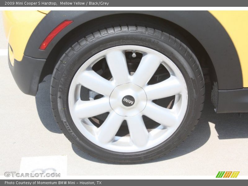 Mellow Yellow / Black/Grey 2009 Mini Cooper S Hardtop