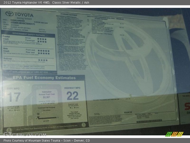 Classic Silver Metallic / Ash 2012 Toyota Highlander V6 4WD