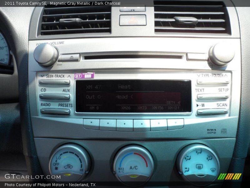 Magnetic Gray Metallic / Dark Charcoal 2011 Toyota Camry SE