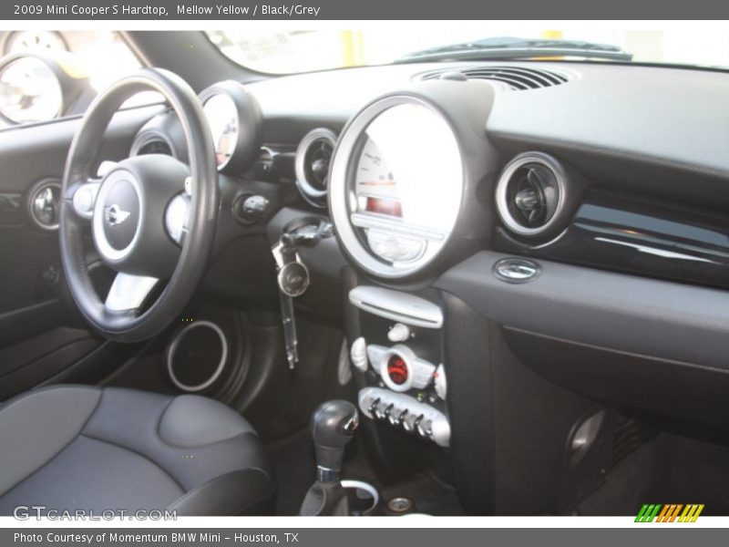 Mellow Yellow / Black/Grey 2009 Mini Cooper S Hardtop