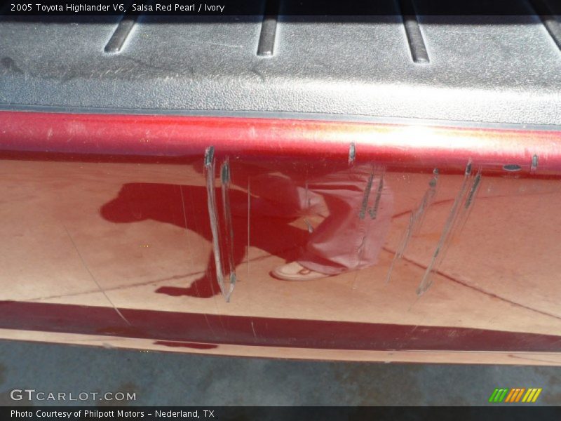 Salsa Red Pearl / Ivory 2005 Toyota Highlander V6