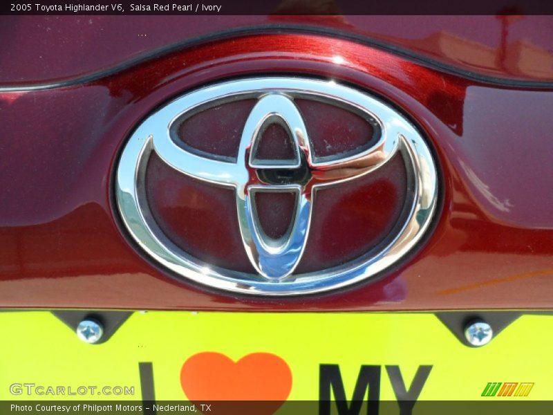 Salsa Red Pearl / Ivory 2005 Toyota Highlander V6