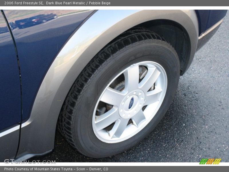 Dark Blue Pearl Metallic / Pebble Beige 2006 Ford Freestyle SE