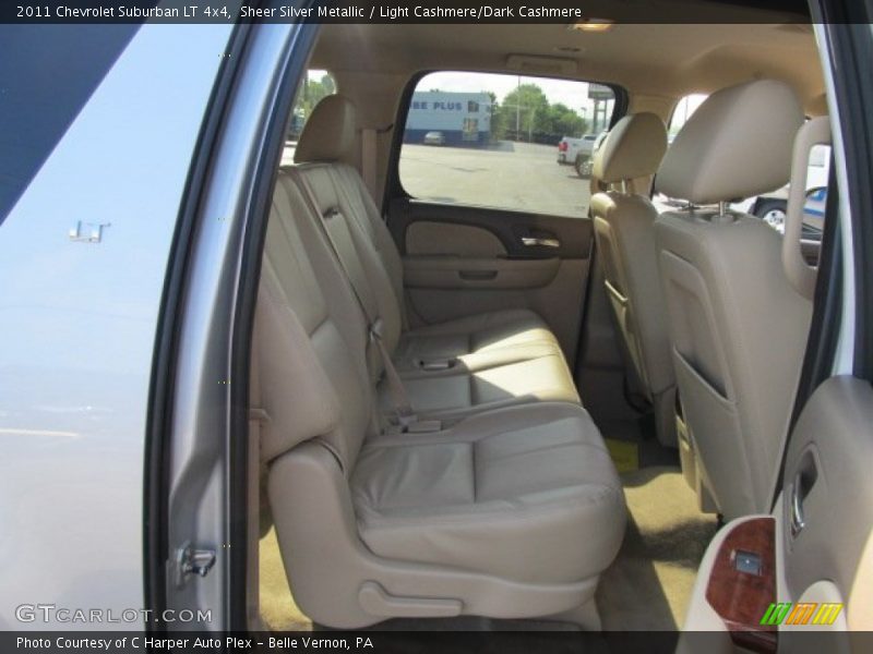 Sheer Silver Metallic / Light Cashmere/Dark Cashmere 2011 Chevrolet Suburban LT 4x4