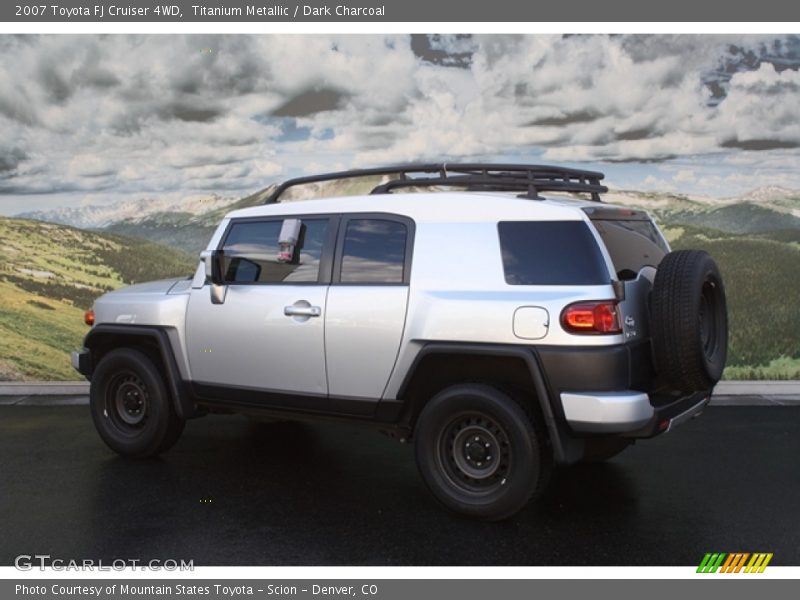 Titanium Metallic / Dark Charcoal 2007 Toyota FJ Cruiser 4WD