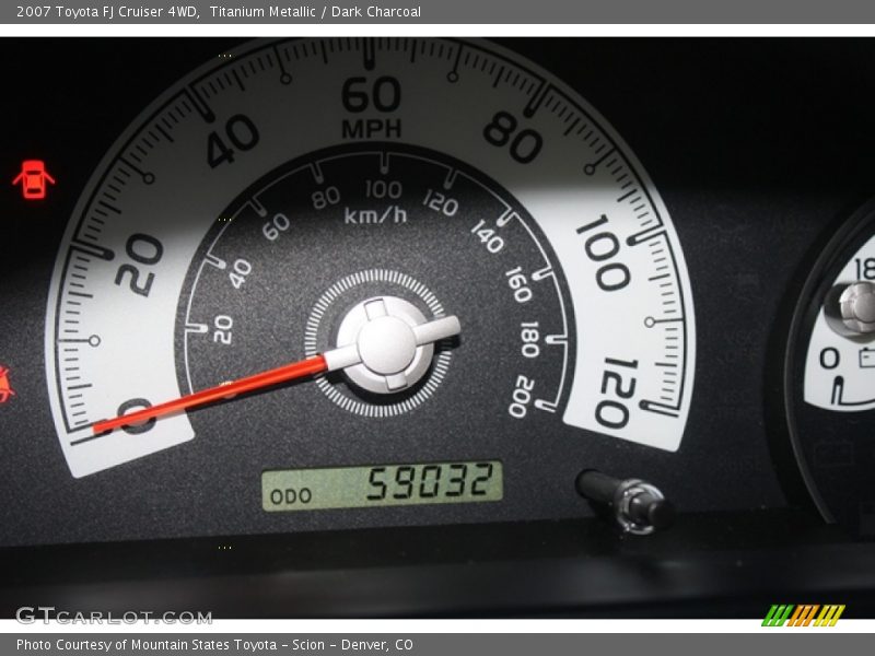 Titanium Metallic / Dark Charcoal 2007 Toyota FJ Cruiser 4WD