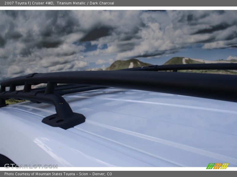 Titanium Metallic / Dark Charcoal 2007 Toyota FJ Cruiser 4WD