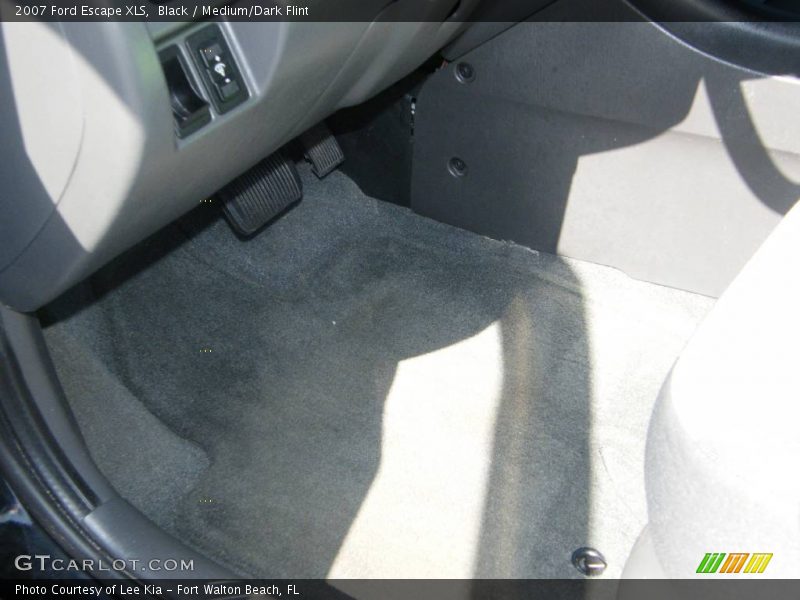 Black / Medium/Dark Flint 2007 Ford Escape XLS