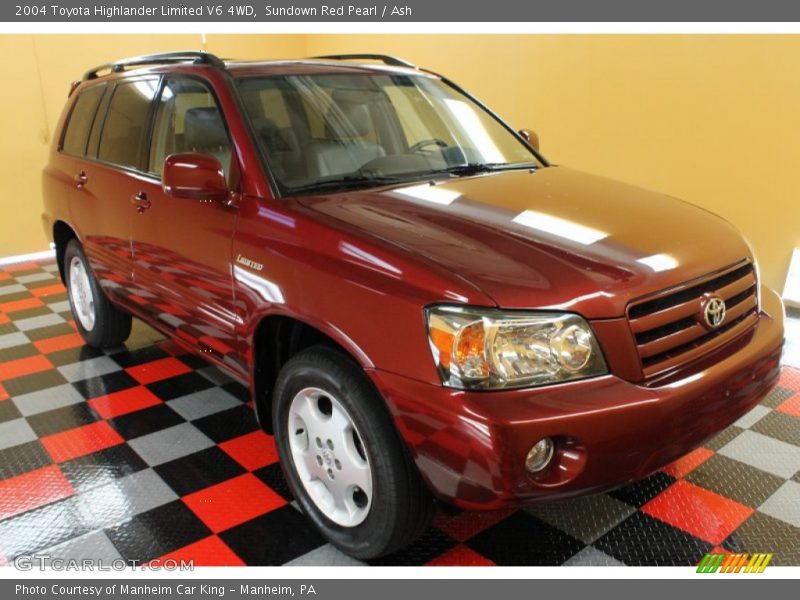 Sundown Red Pearl / Ash 2004 Toyota Highlander Limited V6 4WD