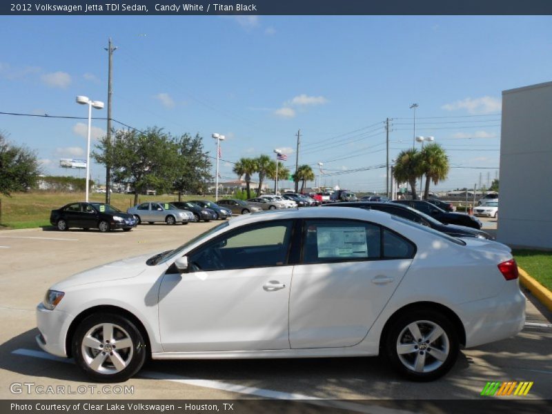 Candy White / Titan Black 2012 Volkswagen Jetta TDI Sedan