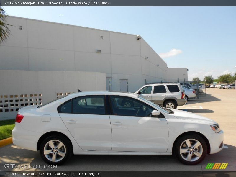 Candy White / Titan Black 2012 Volkswagen Jetta TDI Sedan