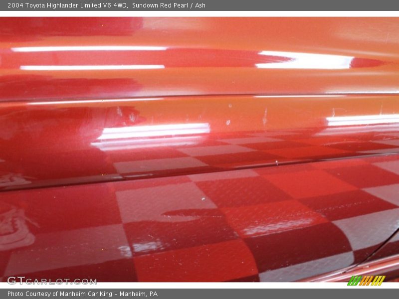 Sundown Red Pearl / Ash 2004 Toyota Highlander Limited V6 4WD