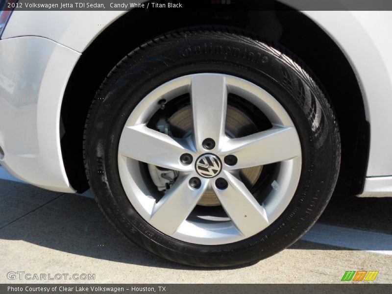 Candy White / Titan Black 2012 Volkswagen Jetta TDI Sedan