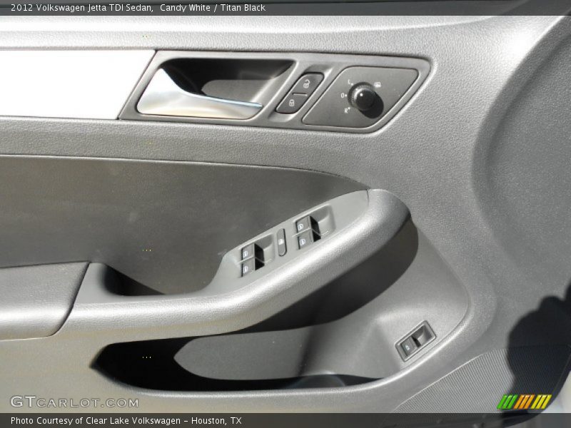 Candy White / Titan Black 2012 Volkswagen Jetta TDI Sedan