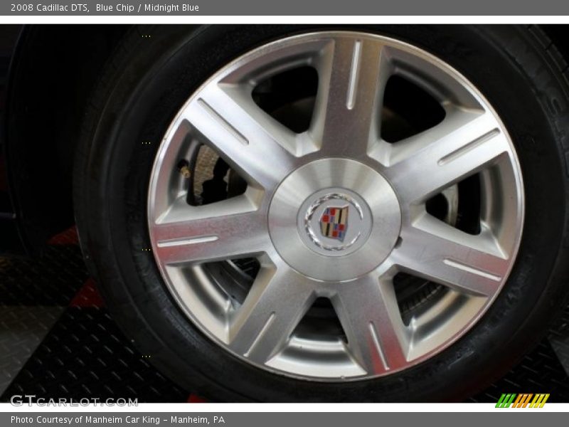 Blue Chip / Midnight Blue 2008 Cadillac DTS