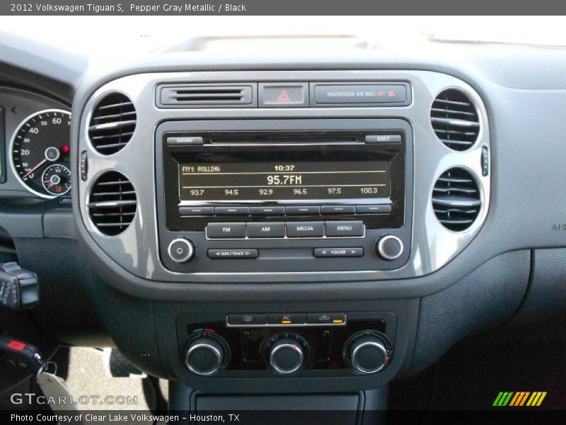 Pepper Gray Metallic / Black 2012 Volkswagen Tiguan S
