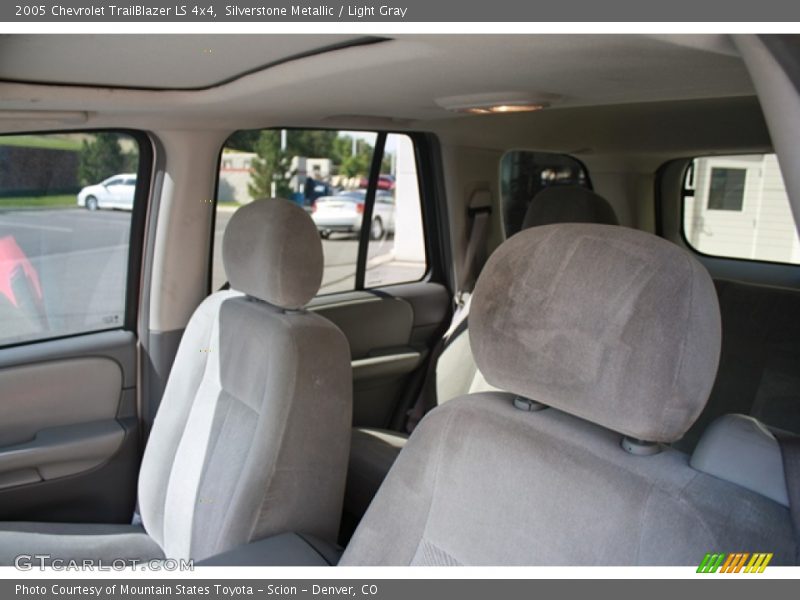 Silverstone Metallic / Light Gray 2005 Chevrolet TrailBlazer LS 4x4