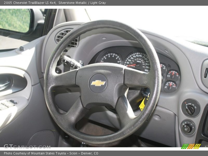 Silverstone Metallic / Light Gray 2005 Chevrolet TrailBlazer LS 4x4