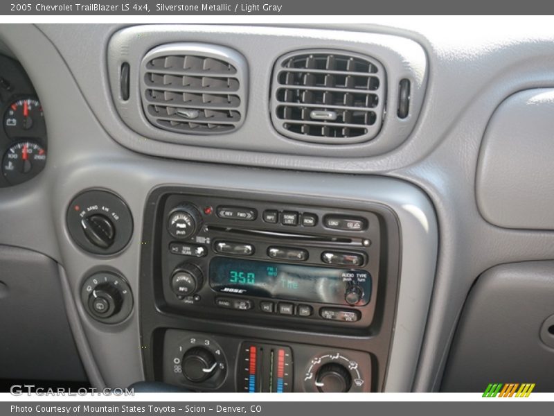 Silverstone Metallic / Light Gray 2005 Chevrolet TrailBlazer LS 4x4