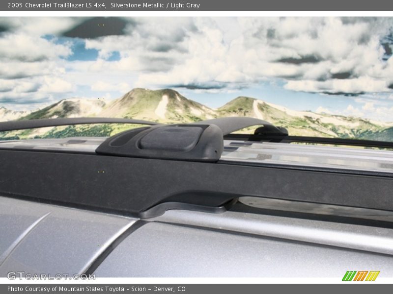 Silverstone Metallic / Light Gray 2005 Chevrolet TrailBlazer LS 4x4
