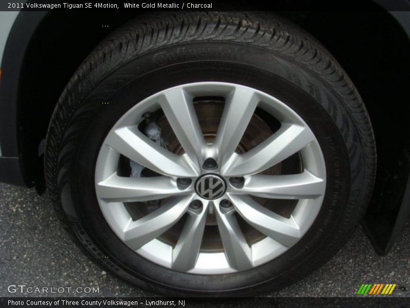  2011 Tiguan SE 4Motion Wheel