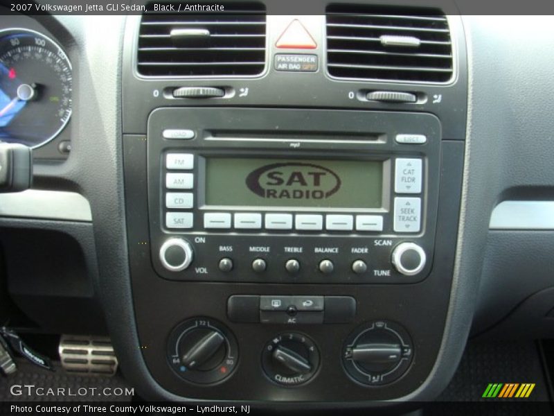 Controls of 2007 Jetta GLI Sedan