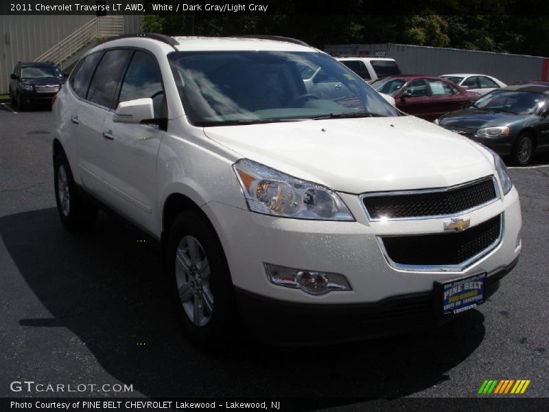 White / Dark Gray/Light Gray 2011 Chevrolet Traverse LT AWD