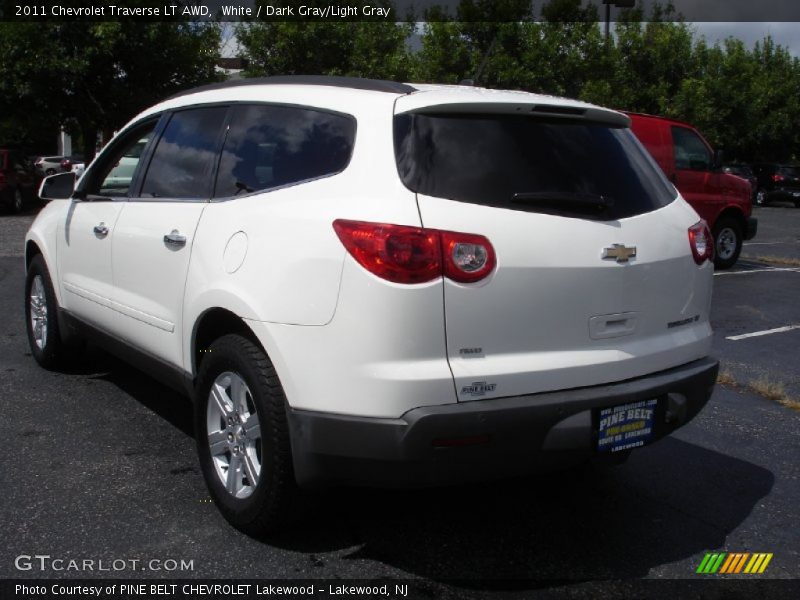 White / Dark Gray/Light Gray 2011 Chevrolet Traverse LT AWD