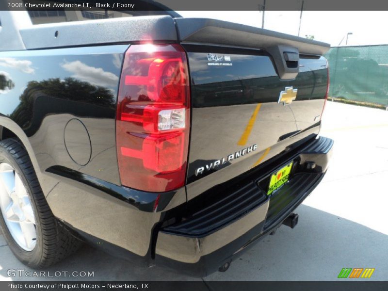 Black / Ebony 2008 Chevrolet Avalanche LT