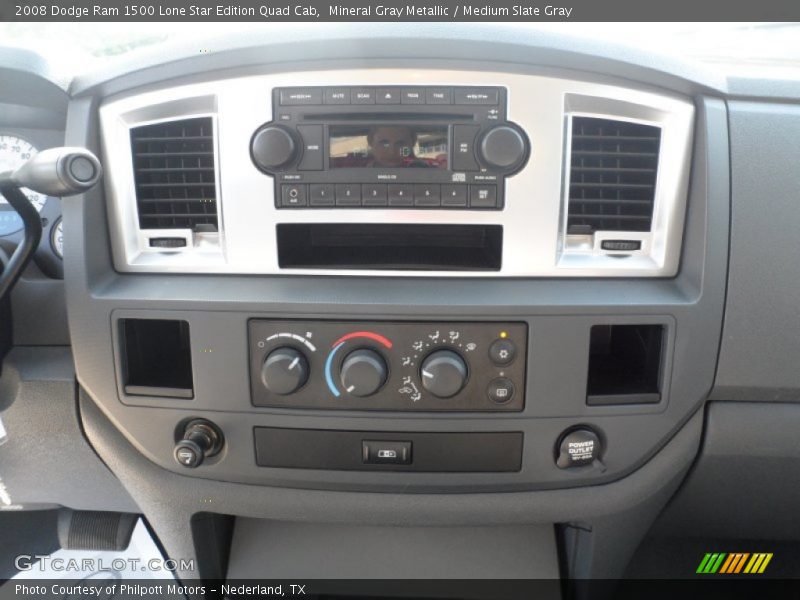 Controls of 2008 Ram 1500 Lone Star Edition Quad Cab