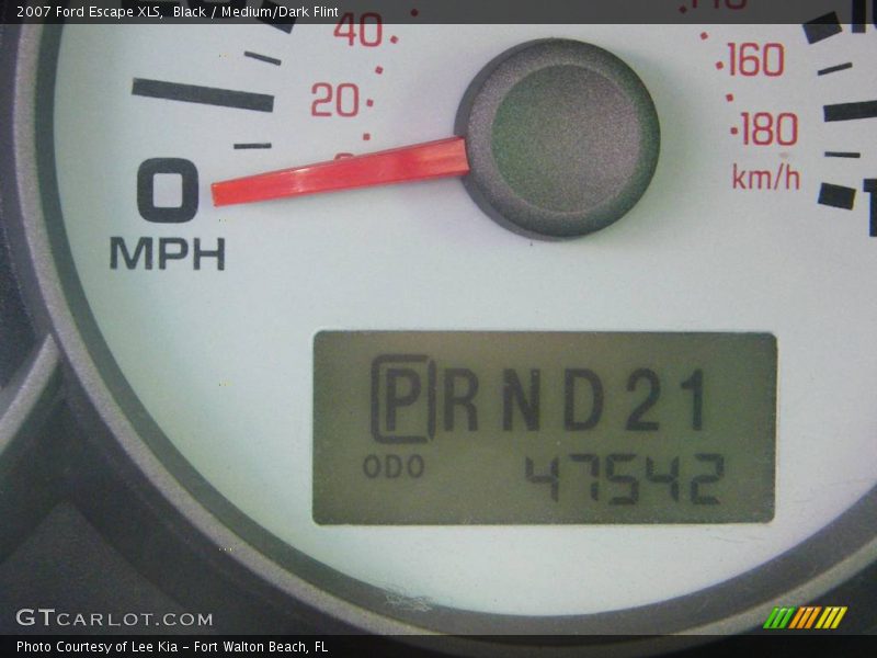 Black / Medium/Dark Flint 2007 Ford Escape XLS