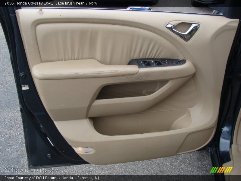 Sage Brush Pearl / Ivory 2005 Honda Odyssey EX-L