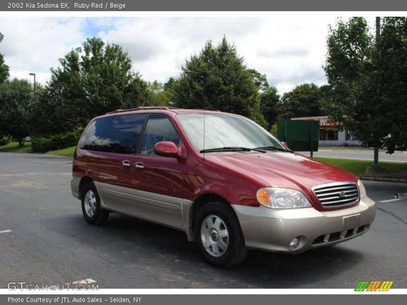 Ruby Red / Beige 2002 Kia Sedona EX