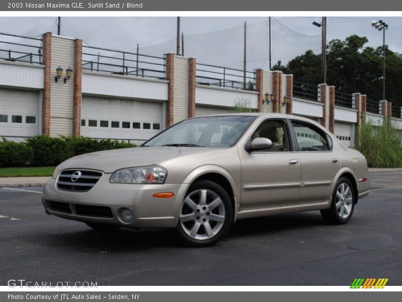 Sunlit Sand / Blond 2003 Nissan Maxima GLE