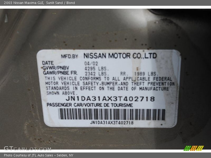 Sunlit Sand / Blond 2003 Nissan Maxima GLE