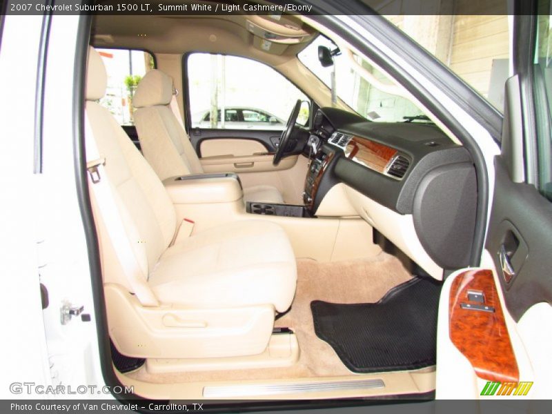 2007 Suburban 1500 LT Light Cashmere/Ebony Interior