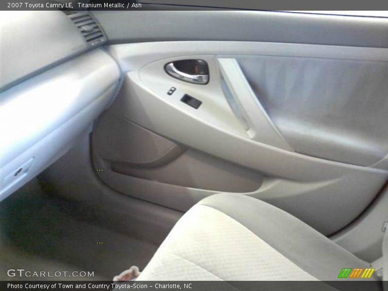 Titanium Metallic / Ash 2007 Toyota Camry LE