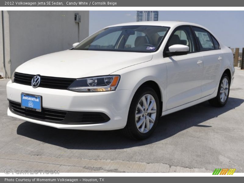 Candy White / Cornsilk Beige 2012 Volkswagen Jetta SE Sedan